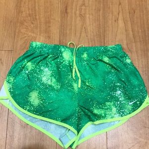 Nike women’s running short neon